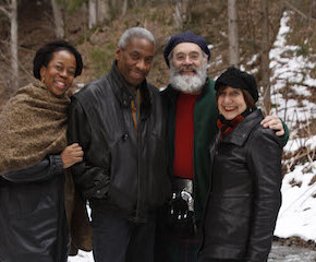 Season of Light: Kim & Reggie Harris & Magpie