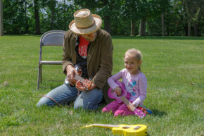 Ukulele Sit-In